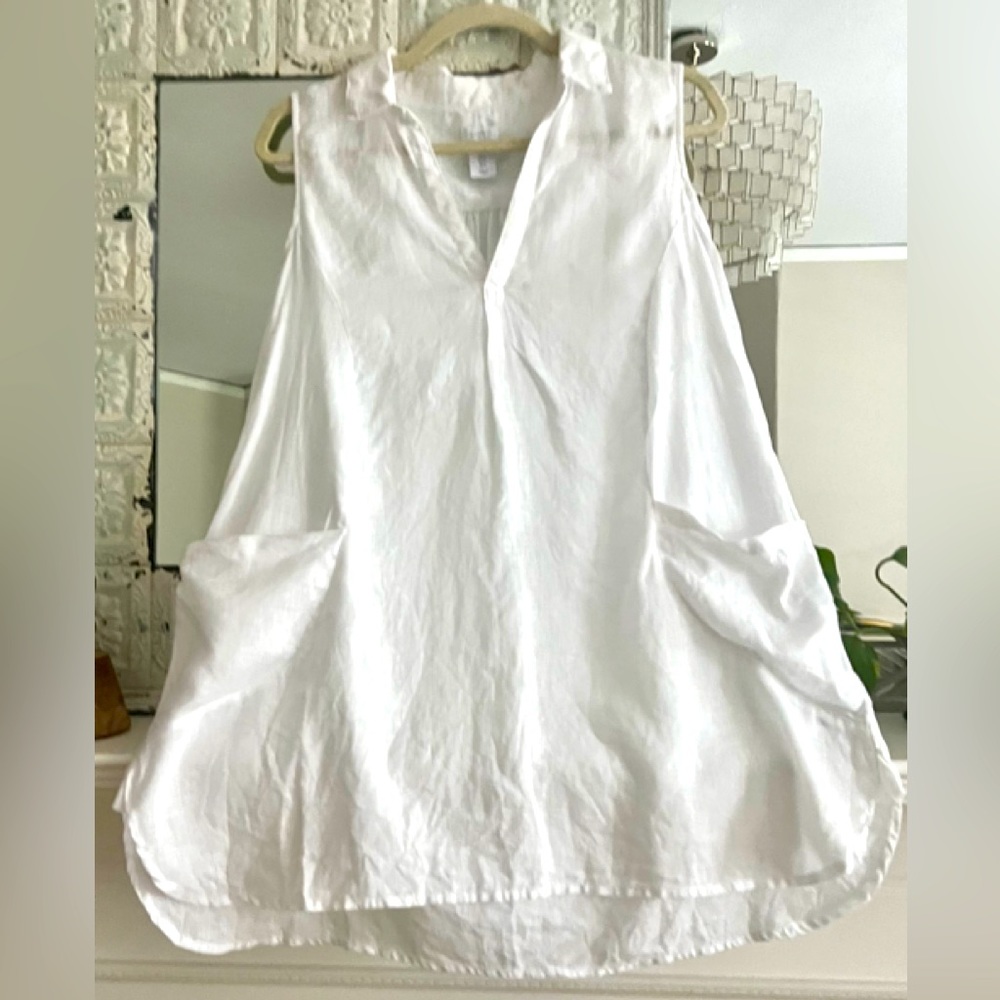 Linen tunic with pockets